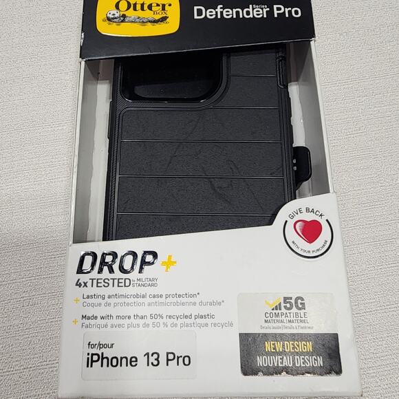 Otterbox Defender pro series iPhone 13 pro hard shell - Picture 6 of 7
